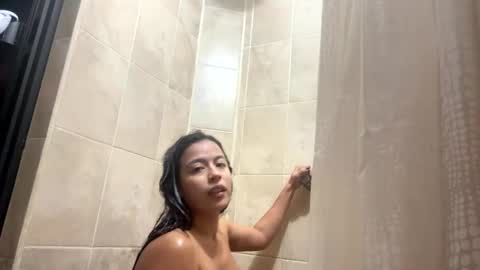 Sofia  online show from 01-07-25, 11:03