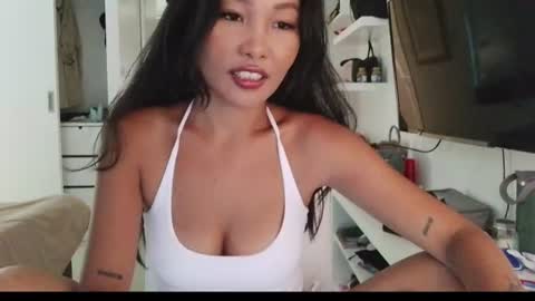 Snapshot of sorabloom chatting on 06-14-26, 05:31 Sora Bloom online show from 06-14-26, 05:31