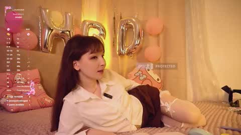 Snapshot of sorayumexxx chatting on 01-11-26, 01:43 Sora online show from 01-11-26, 01:43