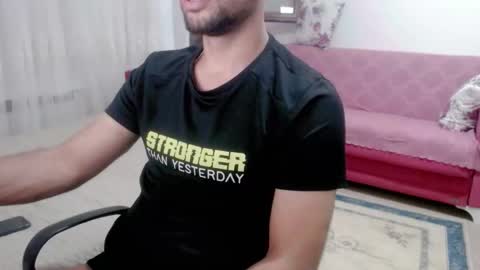 Snapshot of sorrymybadd chatting on 09-10-25, 11:27 luis online show from 09-10-25, 11:27