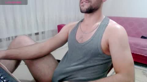 Snapshot of sorrymybadd chatting on 10-02-25, 09:33 luis online show from 10-02-25, 09:33