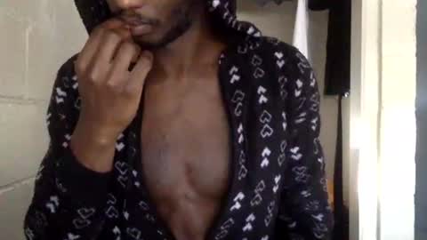 Snapshot of sosexy893943 chatting on 10-15-25, 07:58 Daniel online show from 10-15-25, 07:58