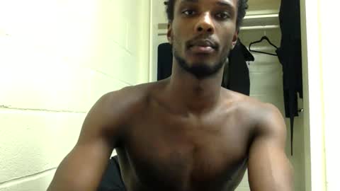 Snapshot of sosexy893943 chatting on 02-07-26, 01:31 Daniel online show from 02-07-26, 01:31