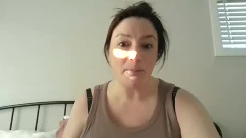 Snapshot of sotamom chatting on 04-19-26, 11:07 NaughtyMommy online show from 04-19-26, 11:07