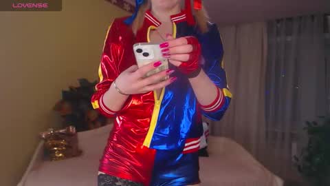 Lisa online show from 02-04-26, 01:22