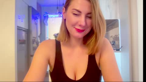 Snapshot of soulmategirl chatting on 01-13-25, 12:35 SoulMate online show from 01-13-25, 12:35