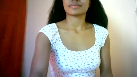sourayaa online show from 06-18-26, 10:09