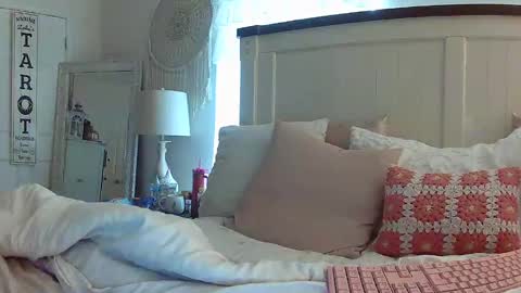 Snapshot of southernbarbii chatting on 12-29-24, 04:51 Your Barbii online show from 12-29-24, 04:51