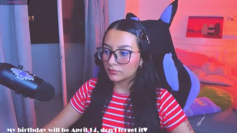 Lili online show from 03-17-26, 02:16