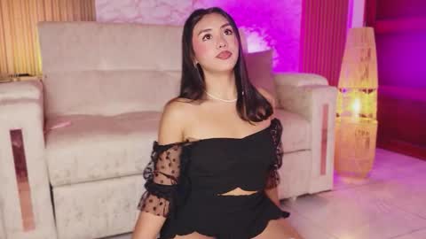 Daniela online show from 06-06-26, 01:32