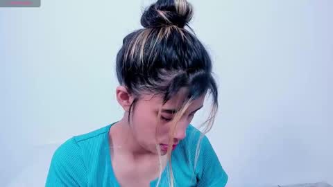 soy_mabby online show from 12-18-24, 03:15