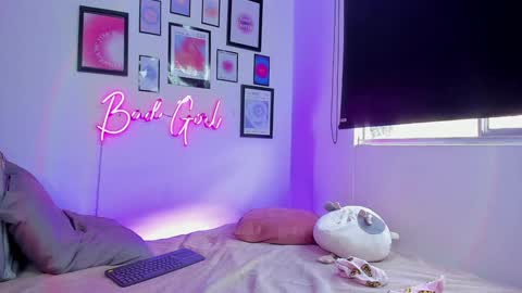 Nicki OF  online show from 12-10-24, 03:55