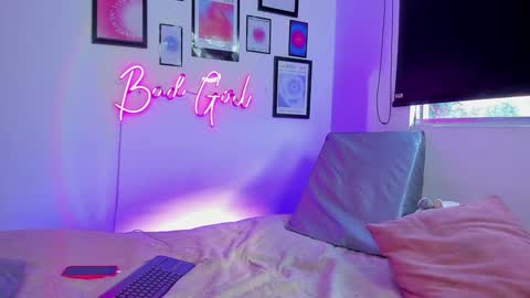 Nicki OF  online show from 12-10-24, 07:32