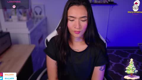 Luisa    online show from 12-20-25, 04:08