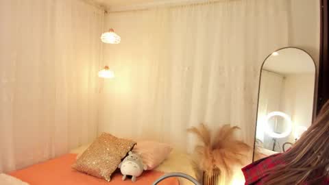 Snapshot of soyemi_ chatting on 05-03-26, 11:22 25 online show from 05-03-26, 11:22