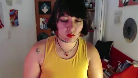 Nana Bela  online show from 09-18-25, 05:31
