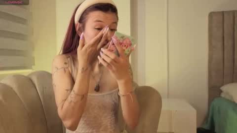      online show from 11-27-25, 04:36