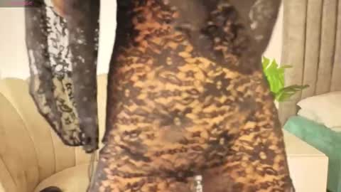      online show from 11-30-25, 03:54