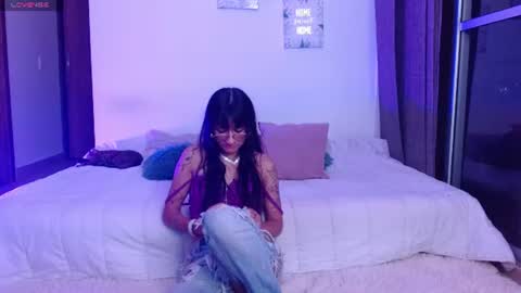      online show from 06-27-26, 03:00
