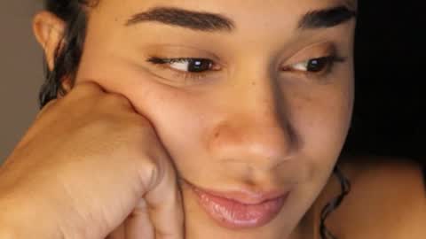 You want to talk to me more personal follow me in My Channel VIP  50 the discount       online show from 01-06-26, 05:11