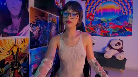 Snapshot of space__kittyy chatting on 01-22-25, 07:57 Val online show from 01-22-25, 07:57