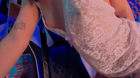 Snapshot of space__kittyy chatting on 01-27-25, 06:30 Val online show from 01-27-25, 06:30