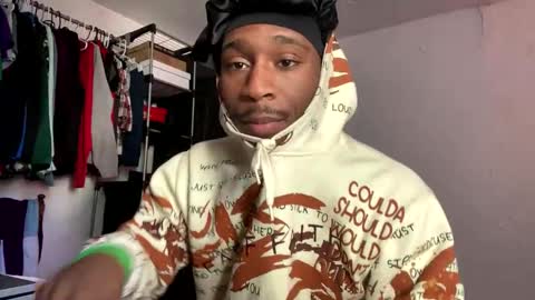 Snapshot of spacepaa chatting on 12-14-24, 07:14 orezz online show from 12-14-24, 07:14