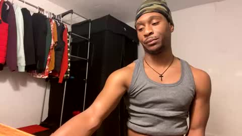 Snapshot of spacepaa chatting on 01-03-25, 01:05 orezz online show from 01-03-25, 01:05