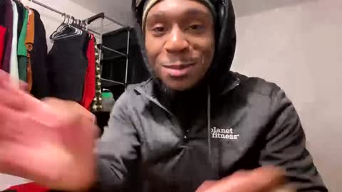 Snapshot of spacepaa chatting on 01-05-25, 03:22 orezz online show from 01-05-25, 03:22