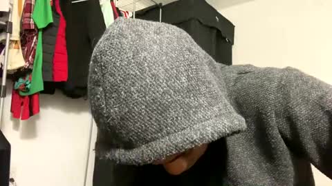 Snapshot of spacepaa chatting on 01-11-25, 11:23 orezz online show from 01-11-25, 11:23