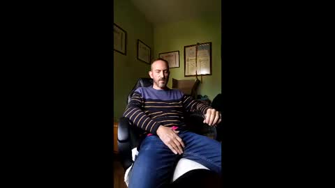 Manu  online show from 04-29-26, 10:41