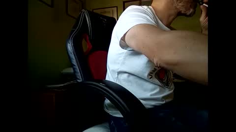 Manu  online show from 06-11-26, 10:13