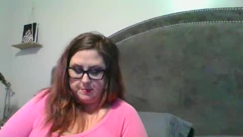 Snapshot of sparklelove69 chatting on 11-08-25, 09:57 Scottietee online show from 11-08-25, 09:57
