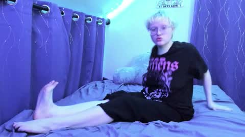 Atticus Pendragon online show from 11-14-25, 07:45