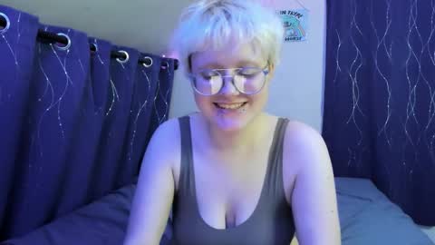 Atticus Pendragon online show from 11-16-25, 07:41