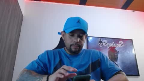     online show from 12-19-25, 05:36