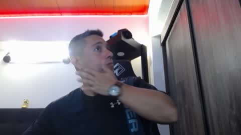 Snapshot of spartacus_cam chatting on 03-03-26, 05:02 online show from 03-03-26, 05:02