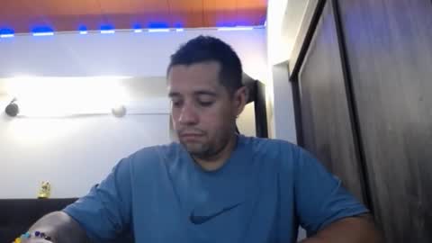 Snapshot of spartacus_cam chatting on 03-09-26, 05:22 online show from 03-09-26, 05:22