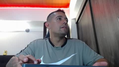     online show from 04-29-26, 05:22