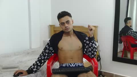 Snapshot of spartan_blaze chatting on 01-21-25, 03:37 Spartan Blaze online show from 01-21-25, 03:37