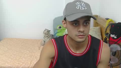 Snapshot of spartan_blaze chatting on 02-19-25, 02:44 Spartan Blaze online show from 02-19-25, 02:44