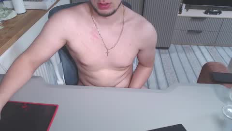 Snapshot of spb78 chatting on 03-07-25, 10:10 Art online show from 03-07-25, 10:10