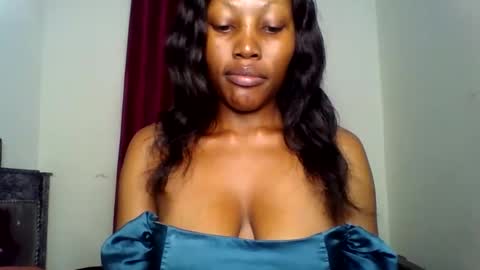 specialebonie online show from 12-22-25, 05:59