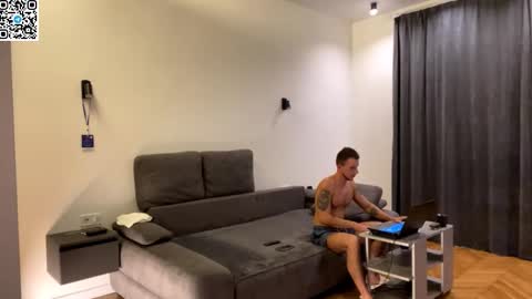 Alex online show from 10-21-25, 08:09