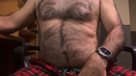 Snapshot of sphillips669 chatting on 11-12-25, 10:26 Scott online show from 11-12-25, 10:26