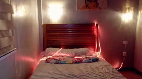 Leah online show from 01-12-26, 07:08