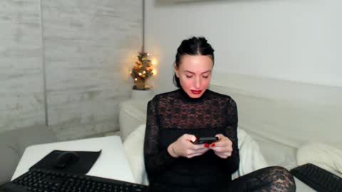 Carla online show from 12-14-24, 07:25