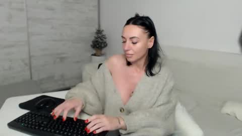 Carla online show from 12-16-24, 05:43