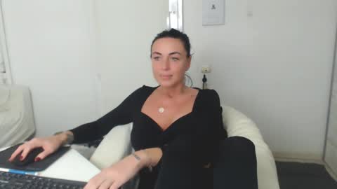 Carla online show from 01-29-25, 08:56