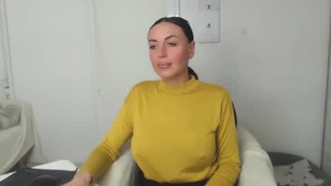 Carla online show from 02-21-25, 05:31